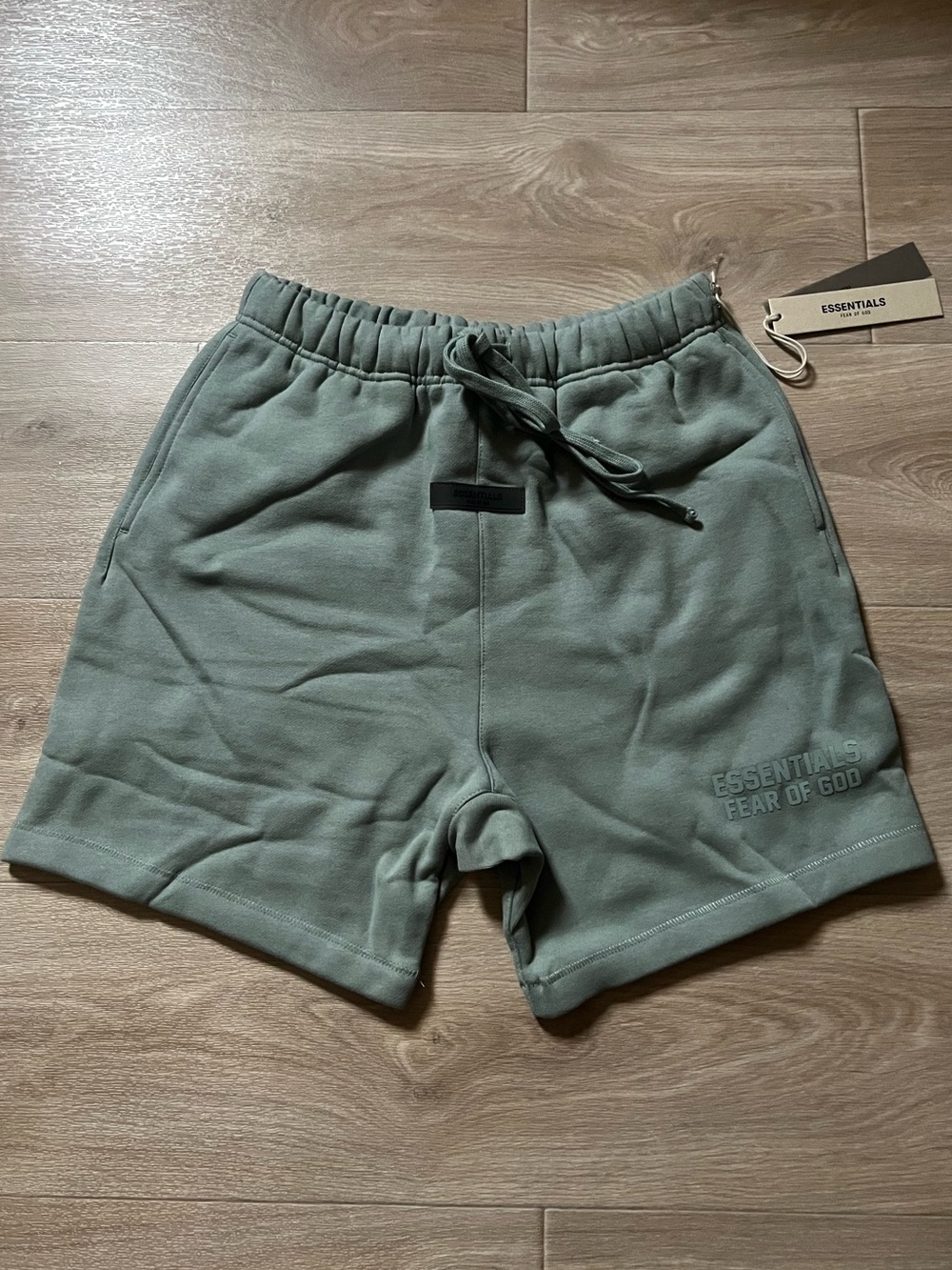 NEW Essentials Fear Of God Sycamore Shorts - Size XS
